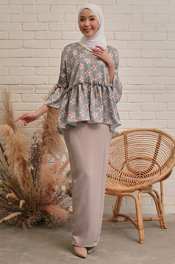 LILY FLORAL KURUNG (SHARK GREY)