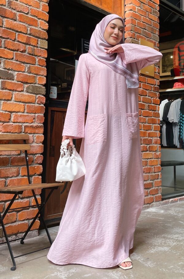 ROZAELLA PLAIN DRESS (BLUSH PINK)