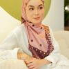 131e88f872adb6335129145caafd90c51656642479.jpg MOLLY PRINTED SQUARE (DUSTY ROSE PINK)