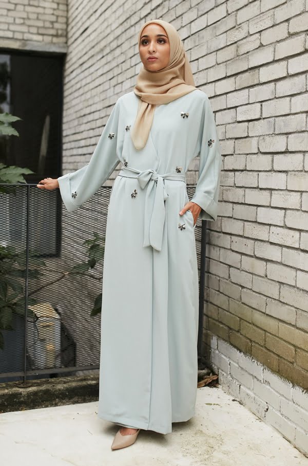 WADEENA ABAYA (SAGE GREEN)