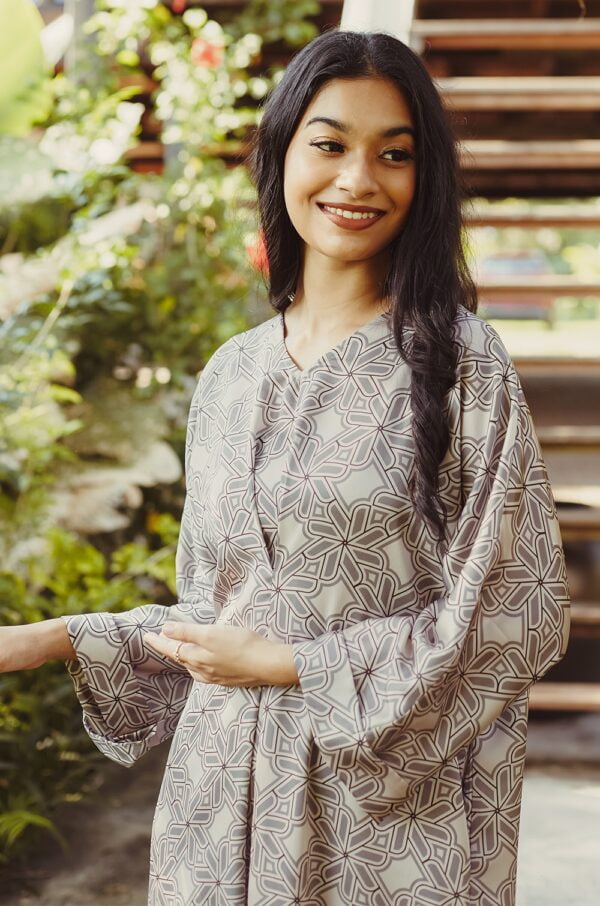 SURI PRINTED KAFTAN (TAUPE GREY)