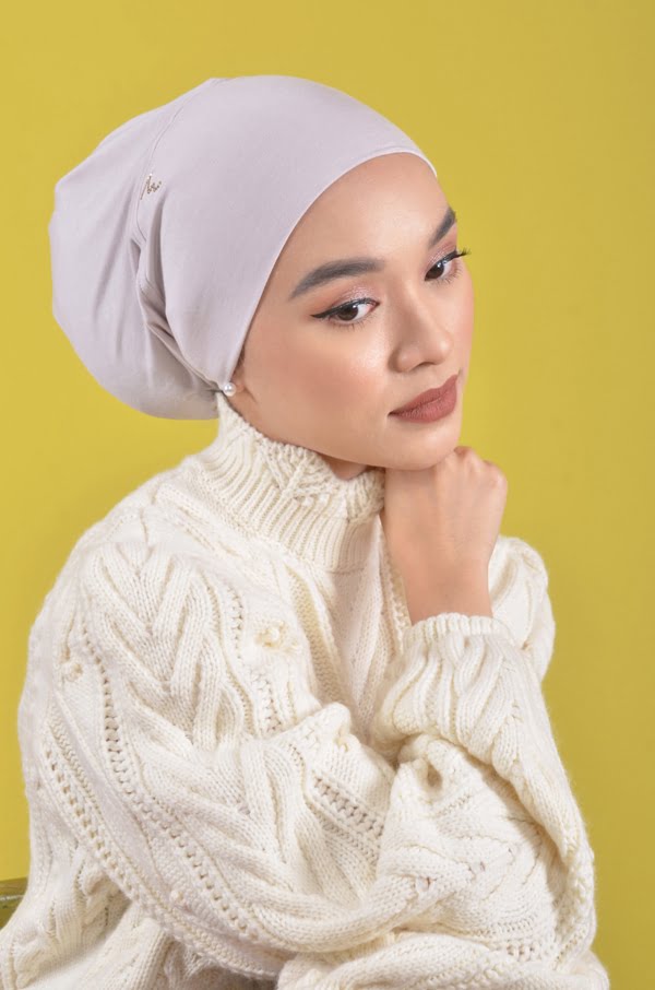 1f98409586ee1a9e7ce7a541f698bc411595318312.jpg ROSSA SHAWL + AIRYN INNER + BOX (LIMESTONE)