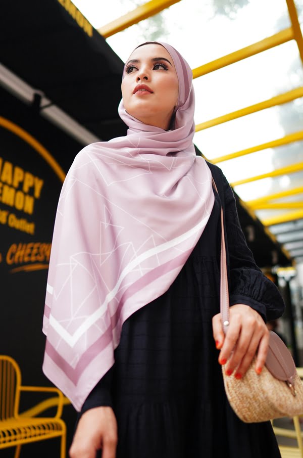 ATILIA PRINTED SHAWL (ROOSE MAUVE)