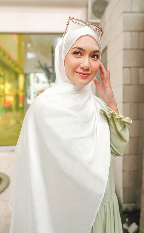 MEDYNA TEXTURE PLAIN SHAWL (SNOW WHITE)