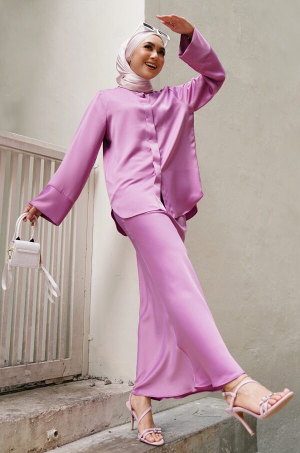 3b2c2973e207048818a37900c63e190c1635499661.jpg STELLA SATIN SET (PEARLY PURPLE)