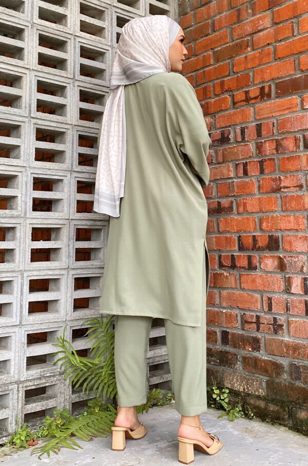 3d110d38bed7a9329c6ee2d1793dbdbb1633782101.jpg HAILEY TUNIC SET (OLIVE GREEN)