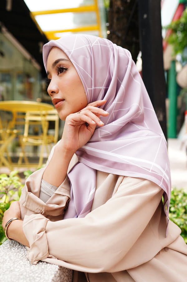 ATILIA PRINTED SQUARE (ROSE MAUVE)