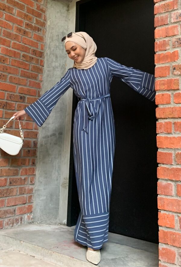 CANDY STRIPED DRESS (NAVY BLUE)