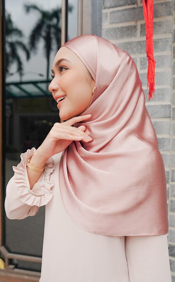 MEDYNA TEXTURE PLAIN SHAWL (CORAL BROWN)