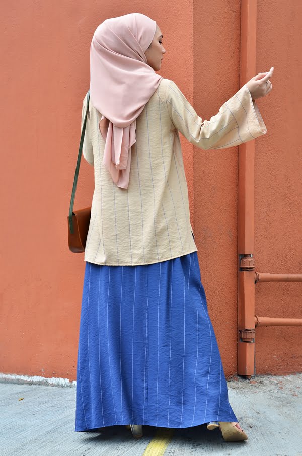 6289f542ce754afbc3f880a58e42fca41590986941.jpg KAYLA STRIPE SET (BLUE BROWN)