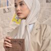 6425f70eab5622f64a4ed5802144b0dc1595318761.jpg ROSSA SHAWL + AIRYN INNER + BOX (IVORY)
