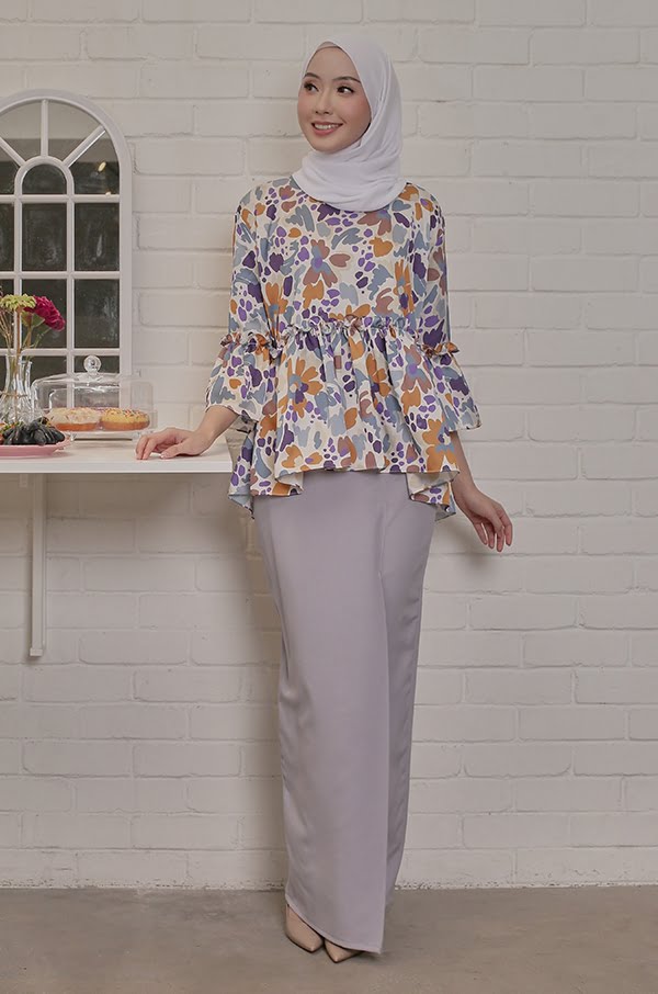 WINNIE FLORAL KURUNG (BLUE GREY)