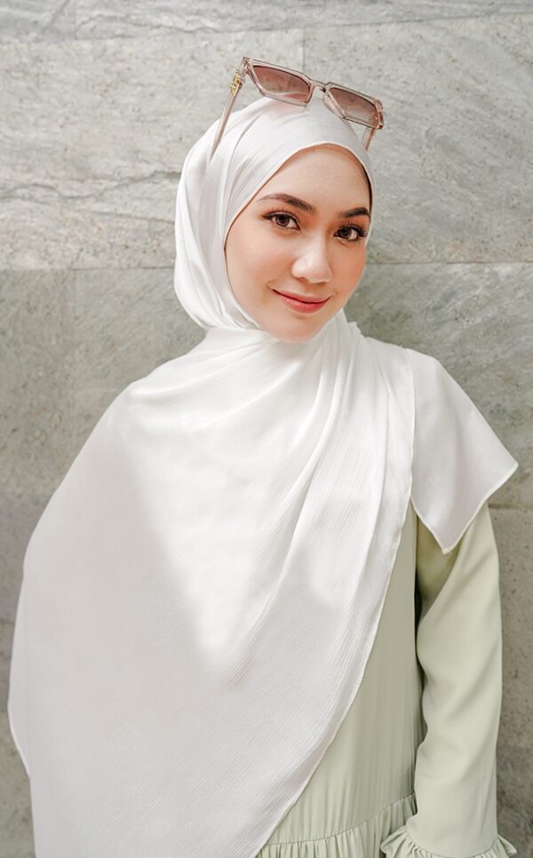 MEDYNA TEXTURE PLAIN SHAWL (SNOW WHITE)