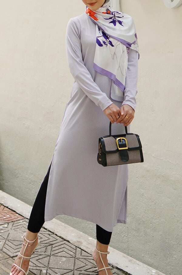 760db72ca4899dfbc99472a3490cc87c1637832837.jpg SIERRA COMFORT TUNIC (LILAC)