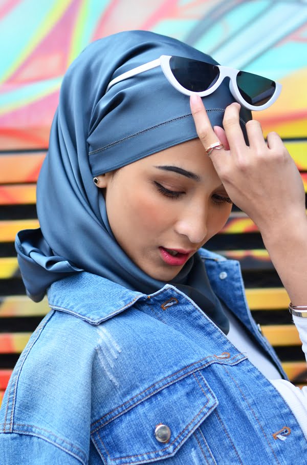 BASIC PLAIN SHAWL EYELASH (STONE BLUE)