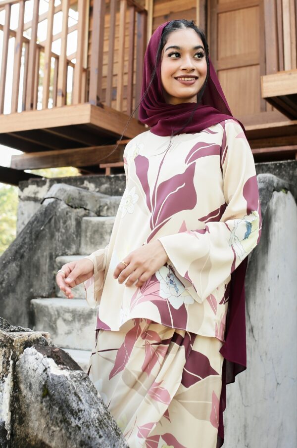 JAZMINE KURUNG MODERN (DARK MAROON)