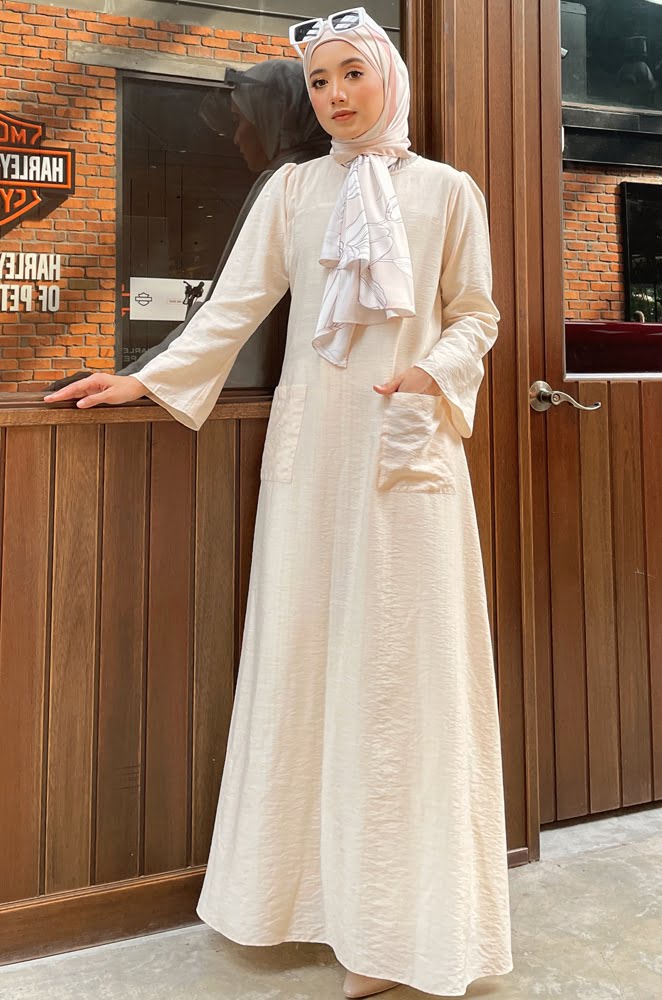 ROZAELLA PLAIN DRESS (CREAM)