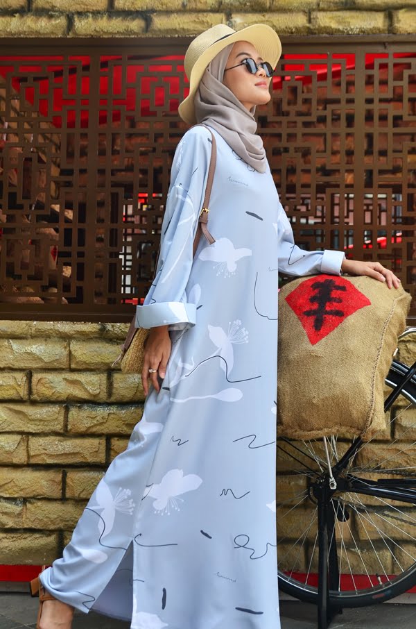 BOHAMIA PRINTED DRESS (SMOKEY GREY)