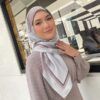 9d93dd34aca3b00b848649e9a0fa11d41647931781.jpg MYLAA PRINTED SQUARE (LAUREL GREEN)