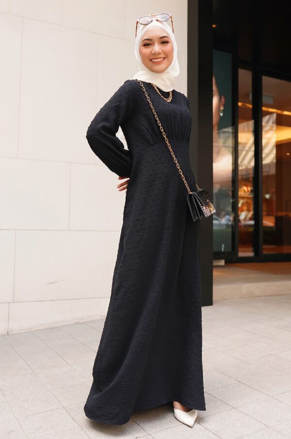 9eed5c8ffb17cd6547e2b120924662ad1644034149.jpg KYLIE DRESS (BLACK)