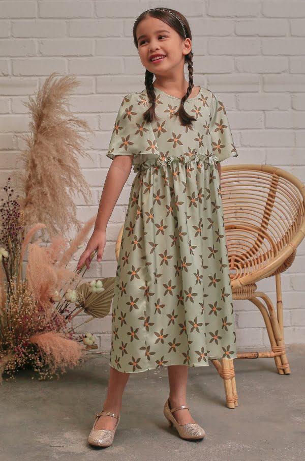 LITTLE LILI DRESS (LIME GREEN)