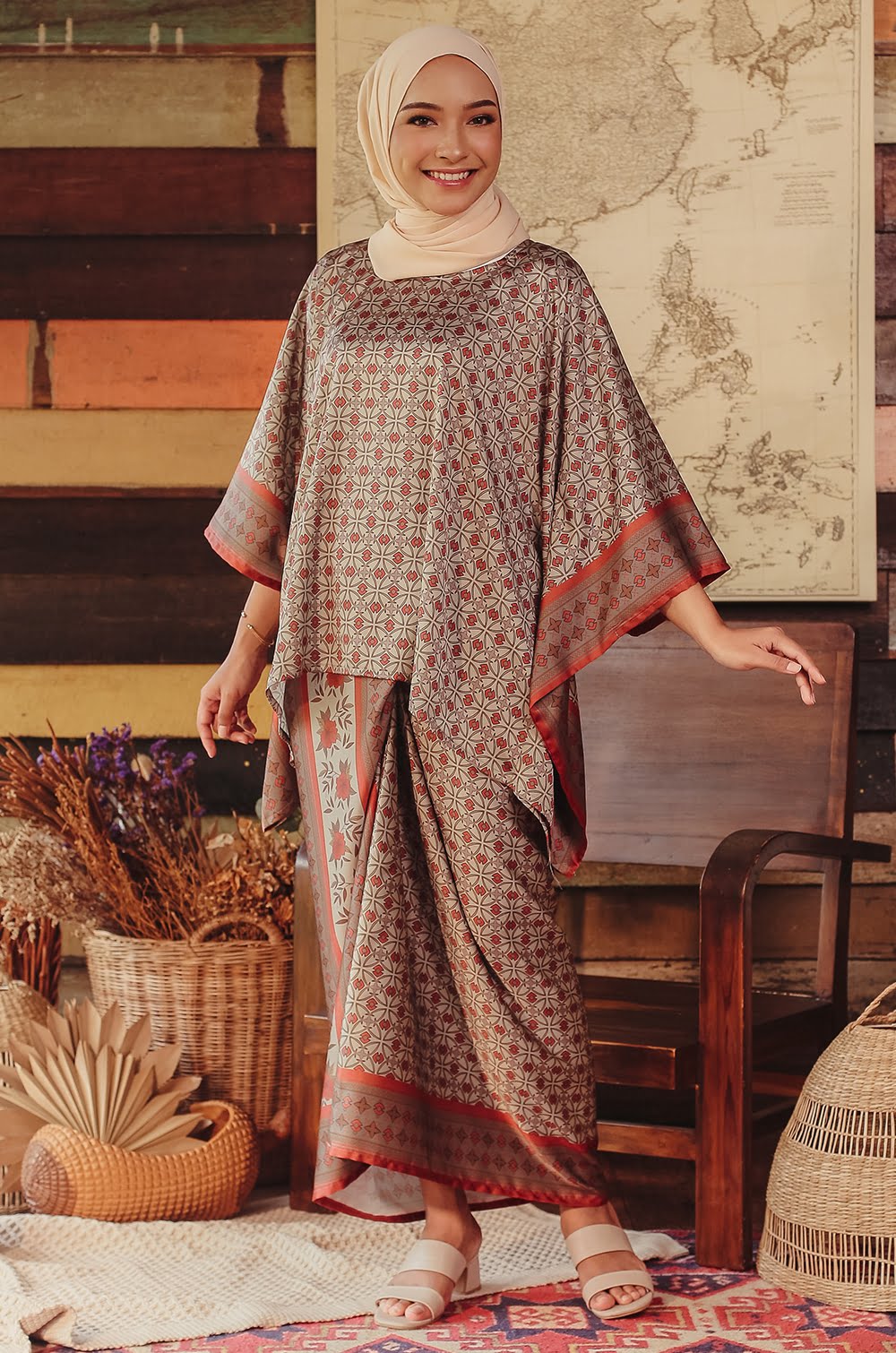 DAHLIA BATIK PAREO (BURNT ORANGE)
