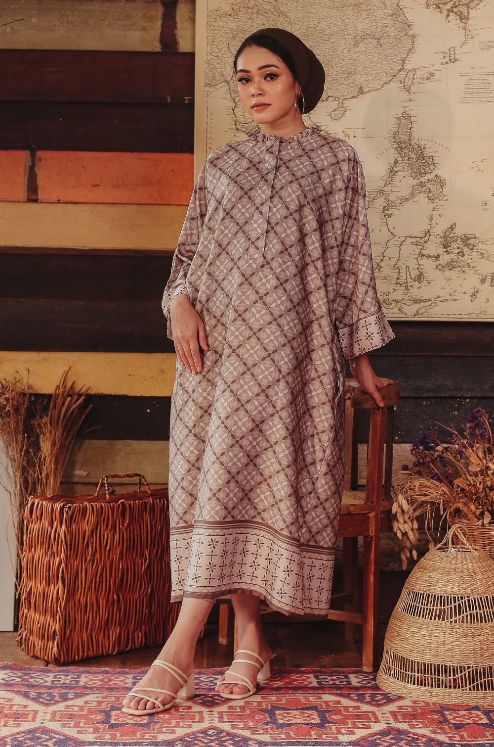 AISYAA BATIK TUNIC (BROWN GREY)