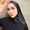 a7111eb25666aaf762c5bc161eadb6e71656140453.jpg MEDYNA TEXTURE PLAIN SHAWL (BLACK)
