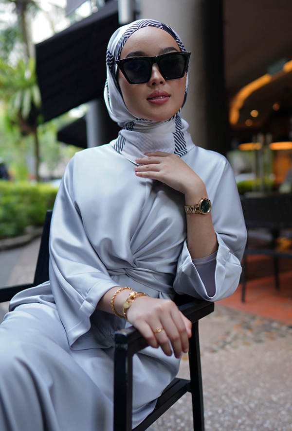 ARIA WRAP DRESS (SPANISH GREY)