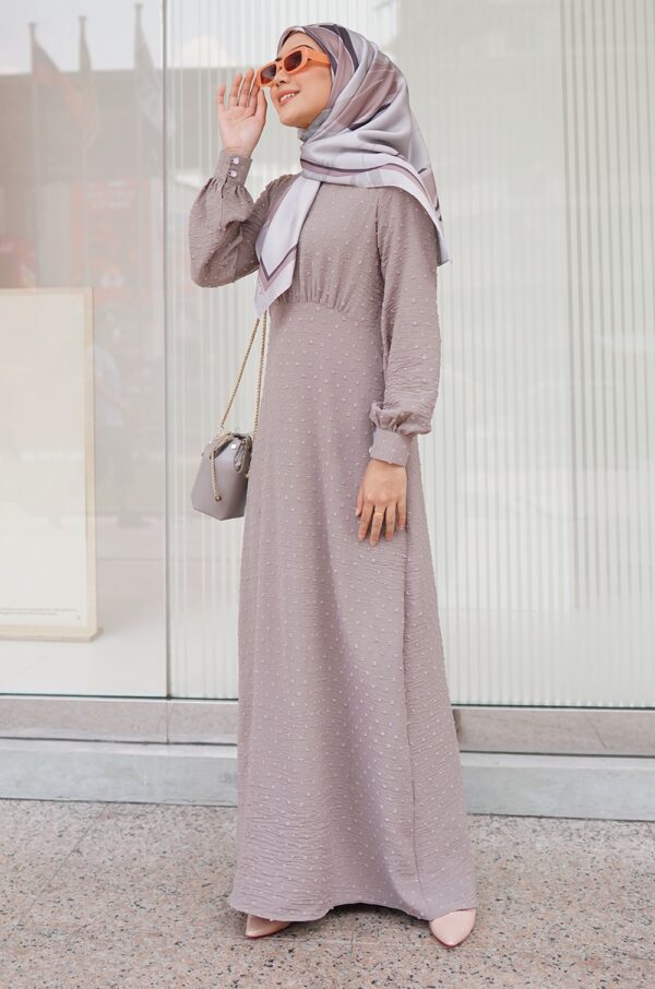 b5beb5b973045040e49e216552e49c481644033280.jpg KYLIE DRESS (KOALA GREY)