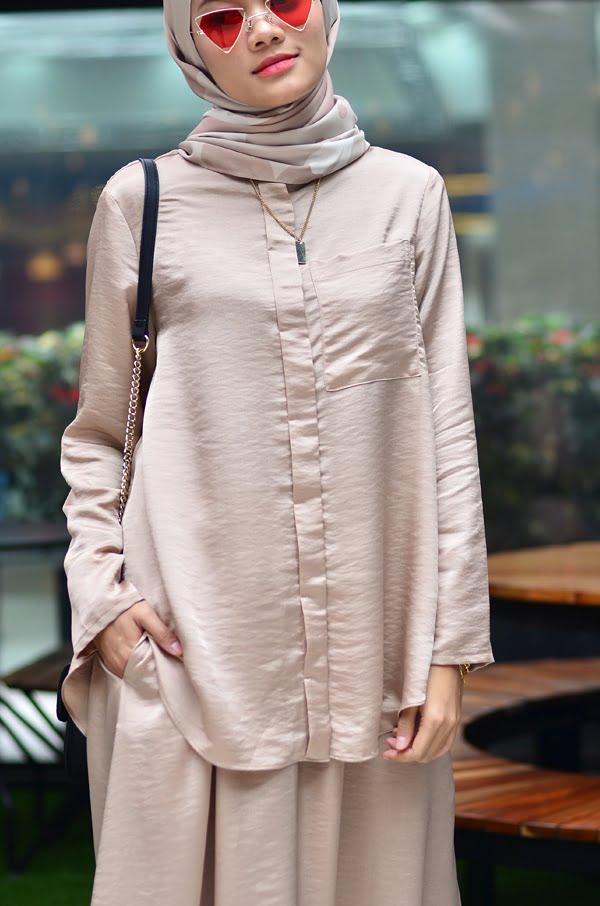 LOVA CLASSY SET (LATTE)