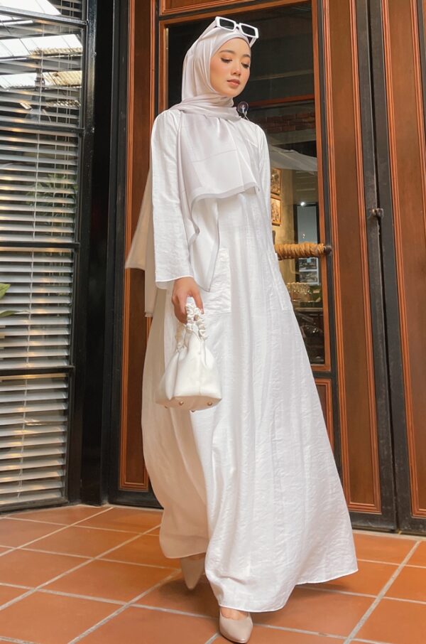 ROZAELLA PLAIN DRESS (WHITE)