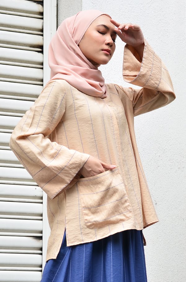 c57358884e63310b052c8eba1d8f5e441590986942.jpg KAYLA STRIPE SET (BLUE BROWN)
