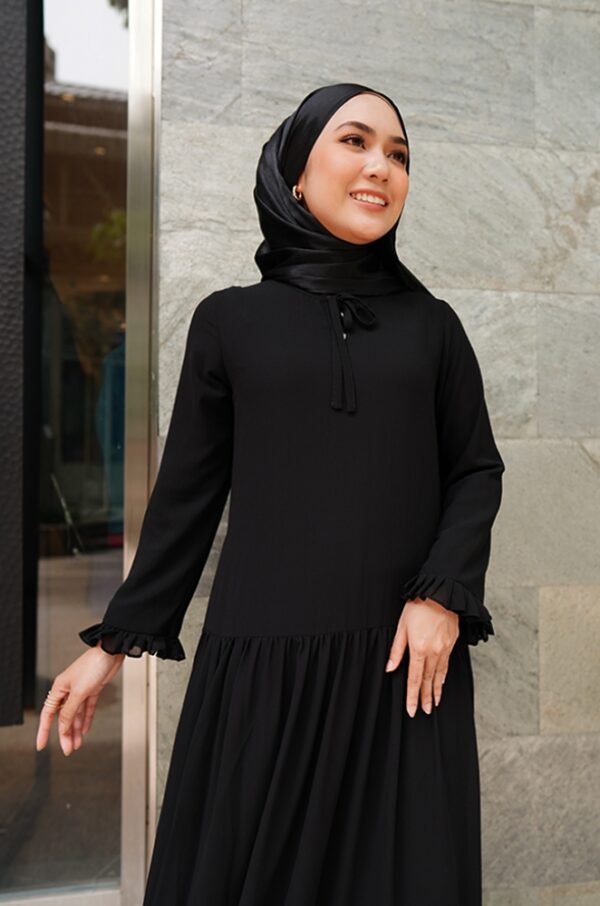 AMANI PLAIN DRESS (BLACK)