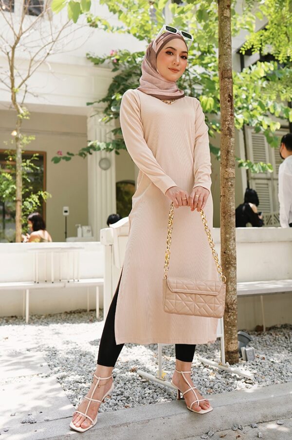 SIERRA COMFORT TUNIC (MACAROON CREAM)
