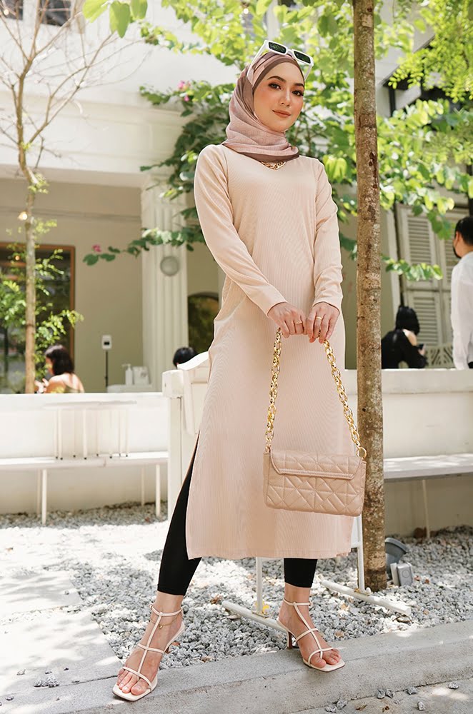 SIERRA COMFORT TUNIC (MACAROON CREAM)