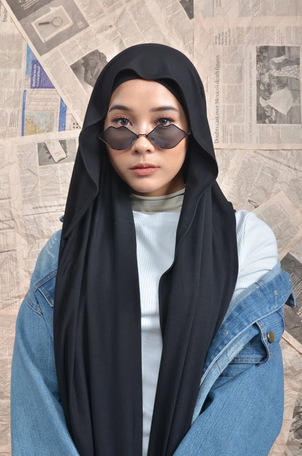 ROSSA COMFORT SHAWL (BLACK)