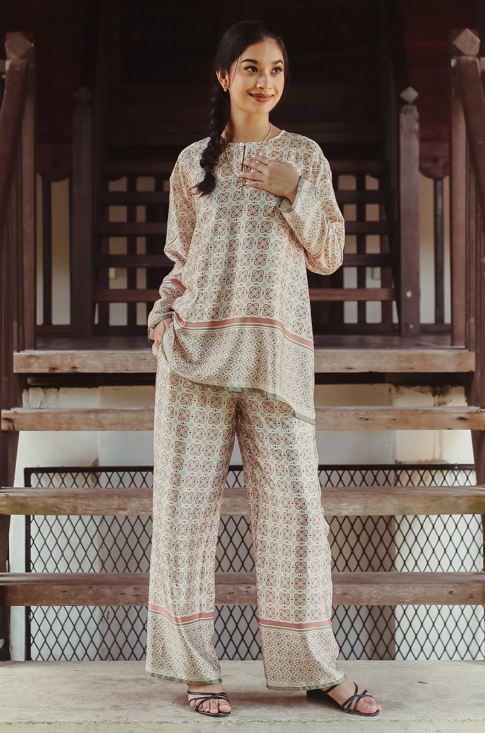 DELIMA BATIK PANTS (CREAM LIME)