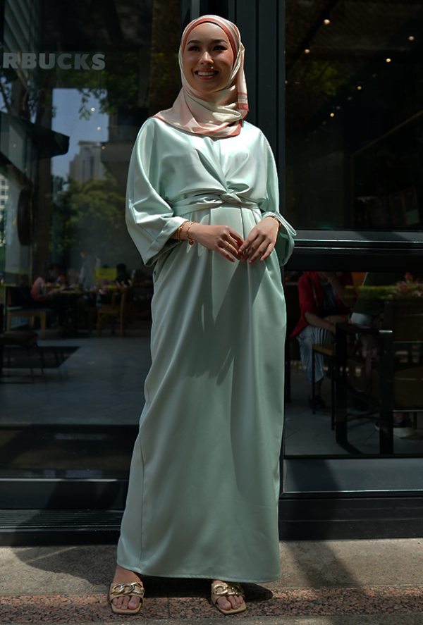 ARIA WRAP DRESS (MINT GREEN)