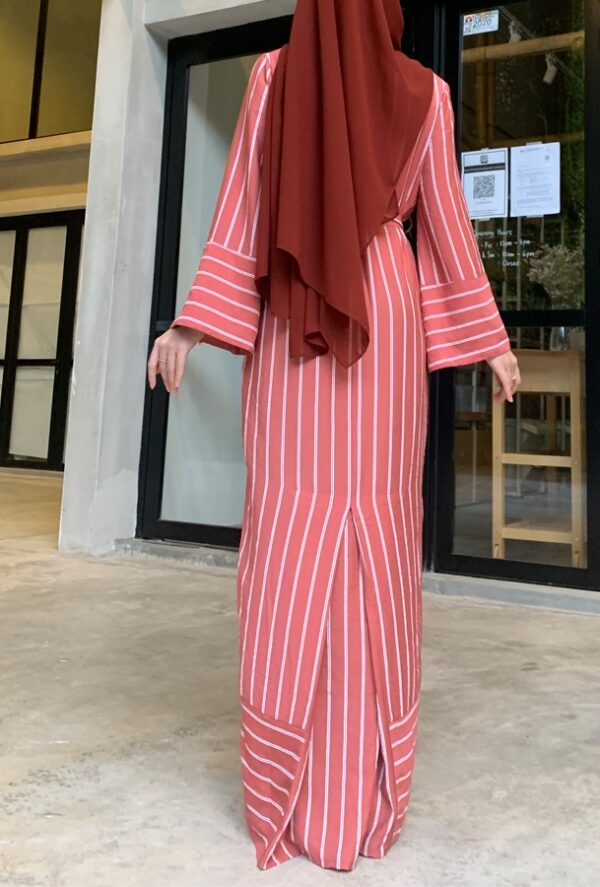 CANDY STRIPED DRESS (DARK AMBER)