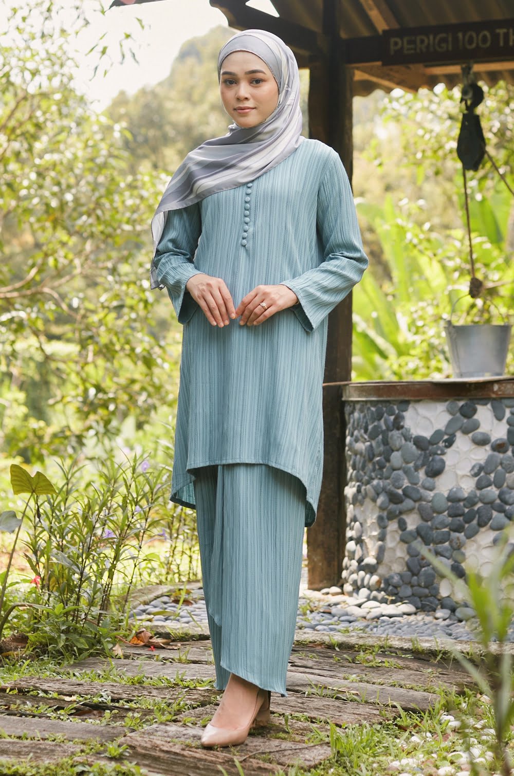 LARISSA TEXTURED KURUNG(GREYISH TURQOISE)