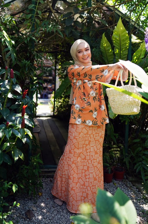ea0d67b5dd9ff6d36d5c8d07a56c8b101616844507.jpg LAURA KURUNG (COTTON FLORA)