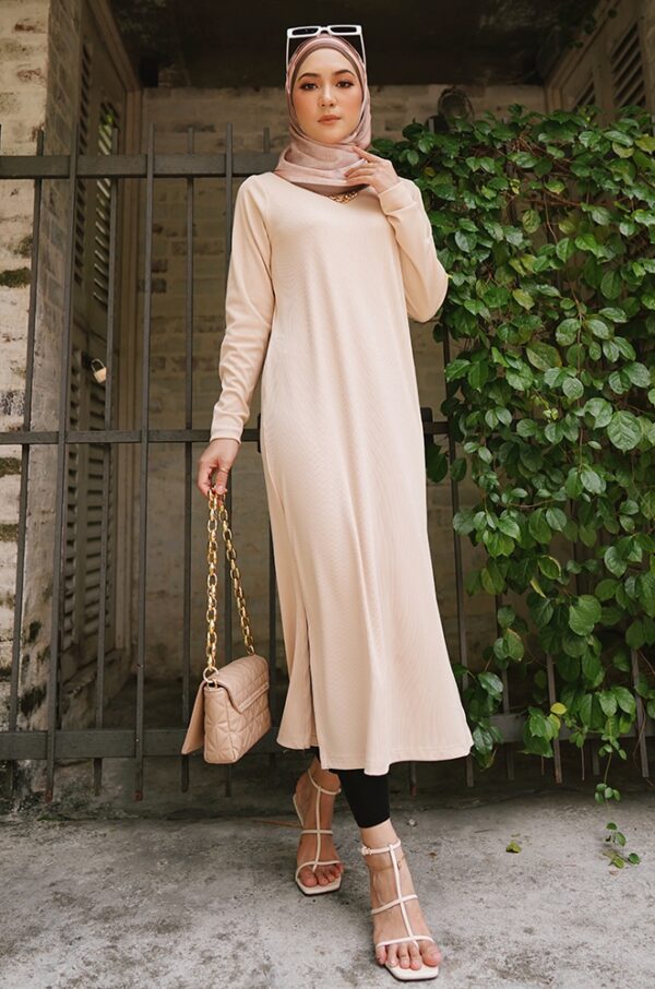 SIERRA COMFORT TUNIC (MACAROON CREAM)