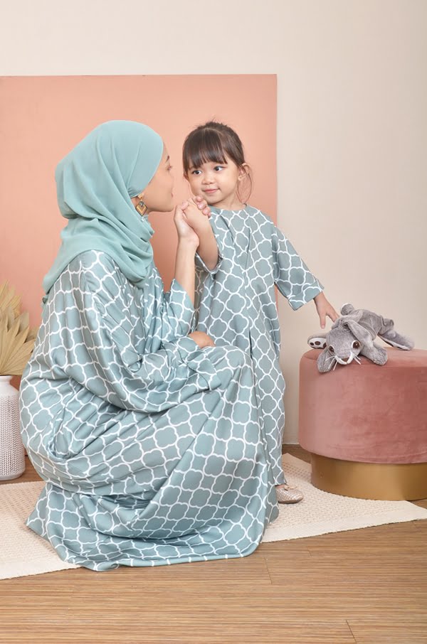 CLOVIA LONG KAFTAN KIDS (VIRIDIAN GREEN)