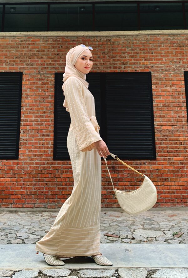 CANDY STRIPED DRESS (CHOICE CREAM)