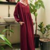 f5822e752a748cef224b45f1eaf4a0811658907046.jpg TAHEERA JUBAH DRESS (MAROON)