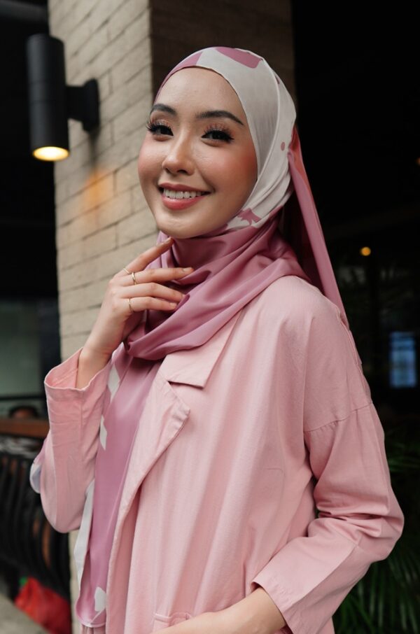 GHANIA PRINTED SHAWL (PINK PURPLE)