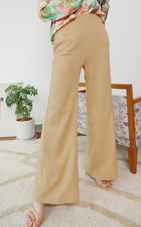 3 CASSIE PALAZZO PANTS (EGG NOG)