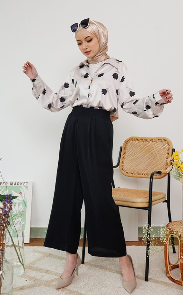 FLORAL PRINTED SHIRT (WHITE BLACK)