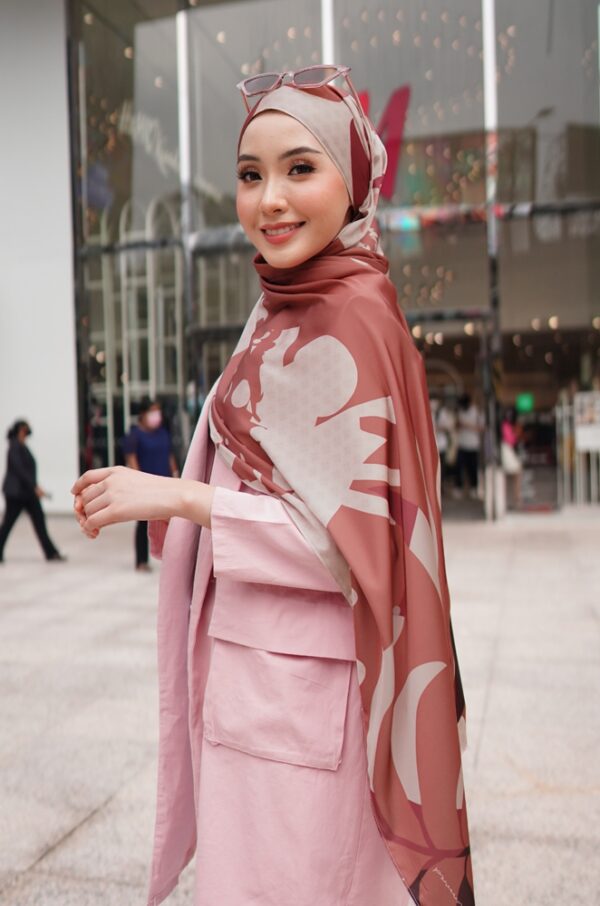 GHANIA PRINTED SHAWL (CORAL PINK)